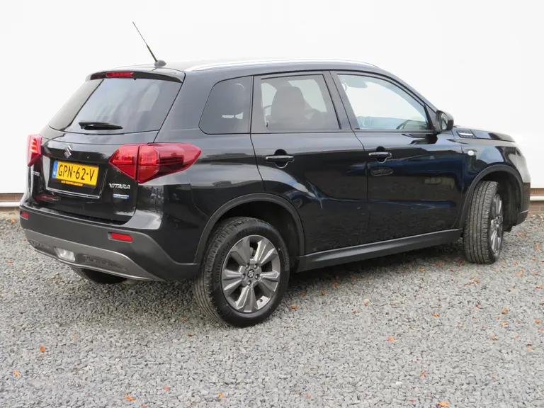 Suzuki Vitara 1.4 Boosterjet Select Smart Hybrid, Automaat, 1500 kg. trekgewicht! Navigatie, Keyless, en Dealer onderhouden afbeelding 3