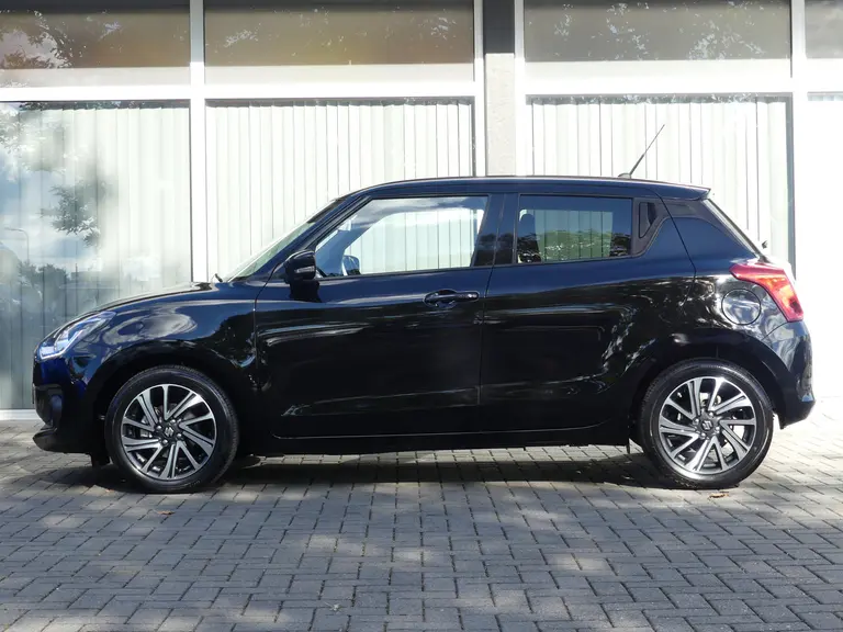 Suzuki Swift 1.2 Style / Stijl Smart Hybrid Automaat, Navigatie, Apple Carpl/Andr Auto afbeelding 3