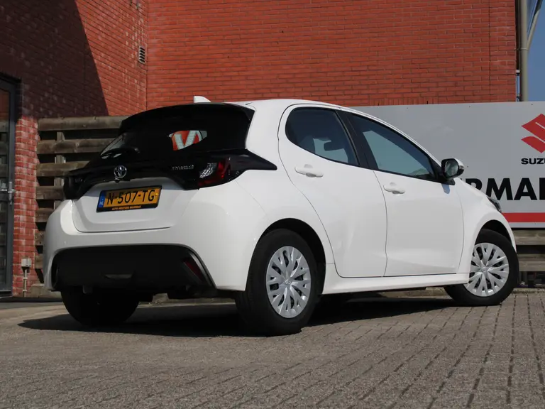 Toyota Yaris 1.5 Hybrid Active Automaat Achteruitrijcamera, Adaptieve Cruise Control, Automatische Airco, Bluetooth afbeelding 10