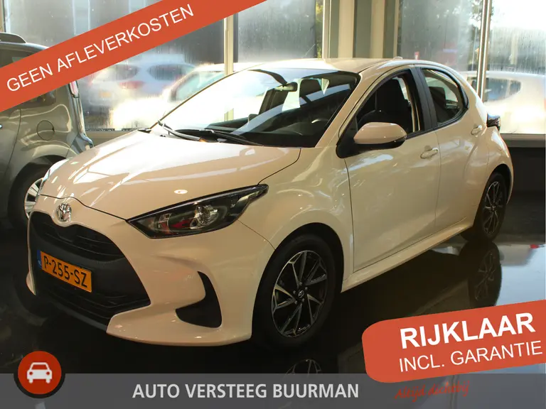 Toyota Yaris 1.0 VVT-i Active Cruise control, Airconditioning, Multimediasysteem, Lichtmetalen velgen, Parkeercamera afbeelding 1