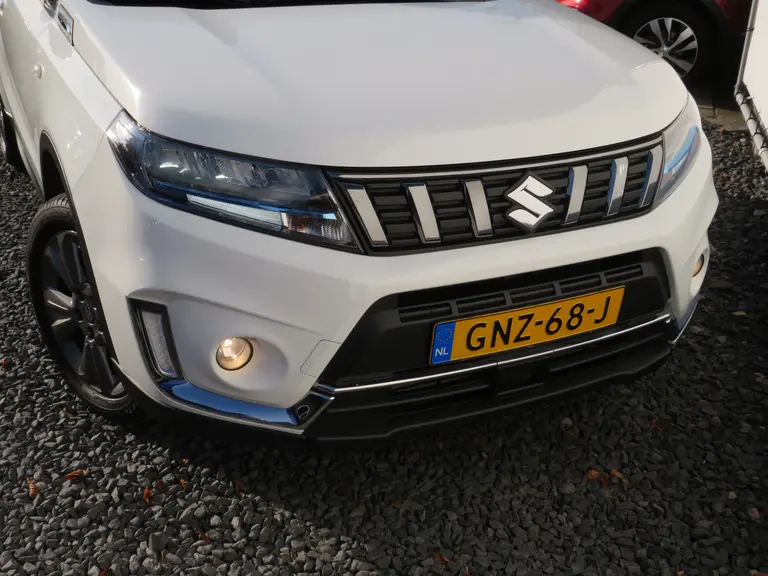 Suzuki Vitara 1.4 Boosterjet Select Smart Hybrid, Automaat, All-Seasons, 1500 kg trekgewicht! Keyless, Apple carplay/Android auto afbeelding 29