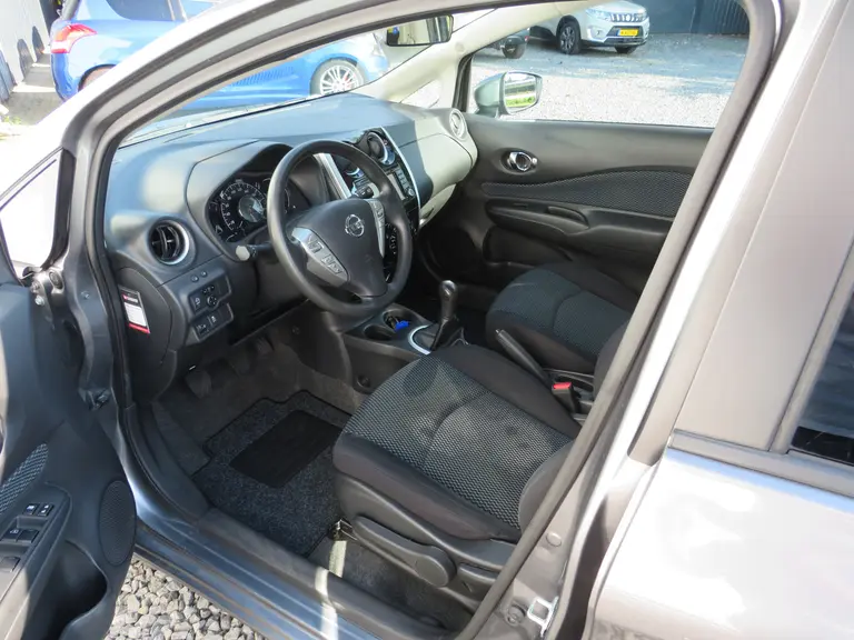 Nissan Note 1.2 DIG-S Connect Edition, 2e Eig. met Trekhaak, Keyless, Navigatie, Climate en Cruise Control afbeelding 8