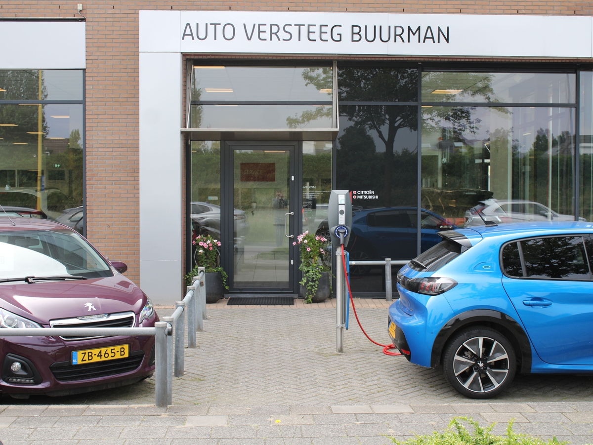 Auto Versteeg Buurman Barneveld Zuid Mitsubishi Citroen Peugeot Vakgarage (6).JPG