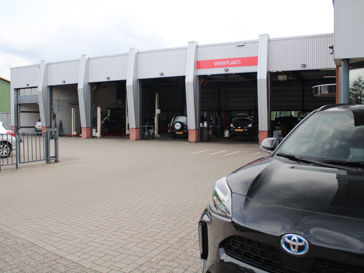 Auto Versteeg Buurman Ermelo Suzuki Toyota Citroen Vakgarage (4).JPG