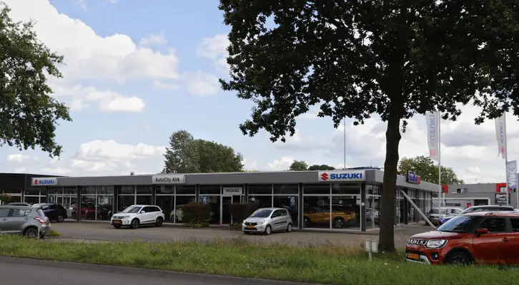 Auto Versteeg Buurman Deventer Suzuki.JPG